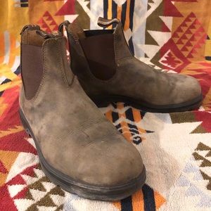 Blundstone originals Chelsea boots